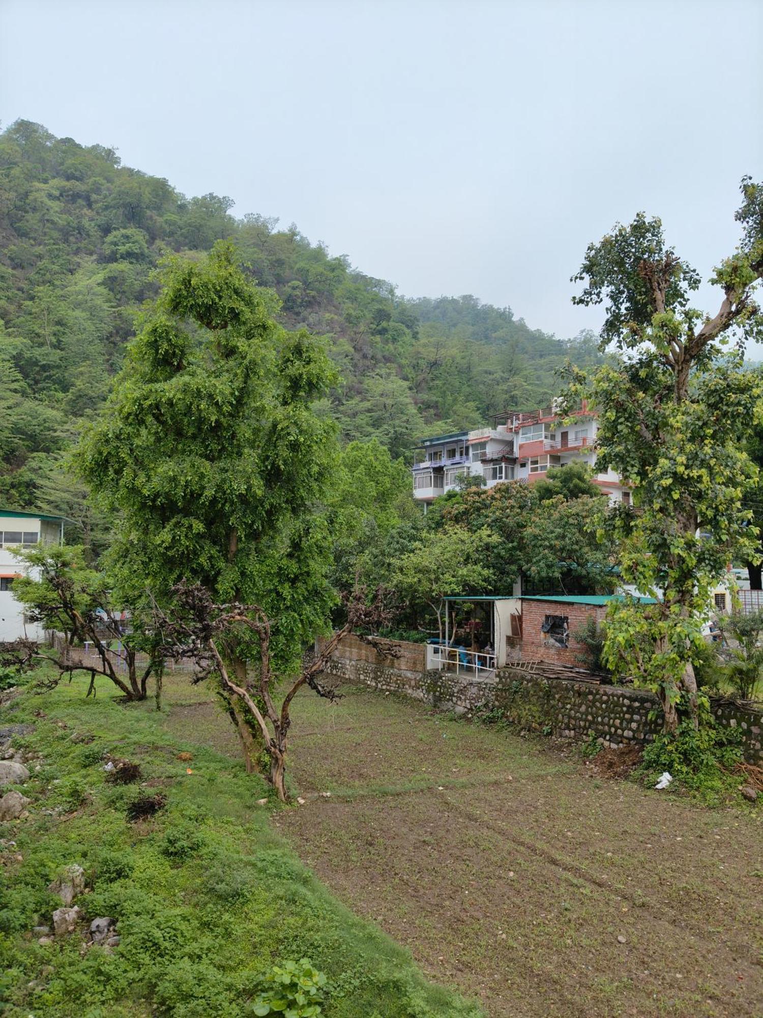 Deepak Homestay Rishikesh Exterior photo